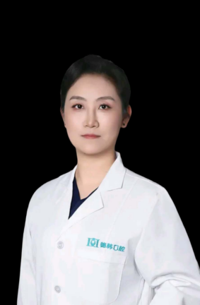 李爽