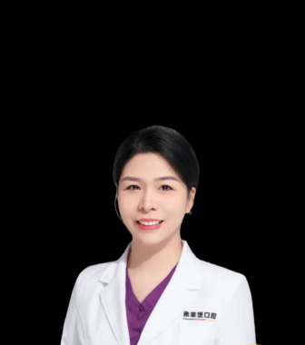 邓洁冰